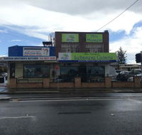 Alwaha Abu Hussein Lebanese Cuisine - Newcastle Accommodation