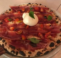 Pizza Riccardo - Newcastle Accommodation