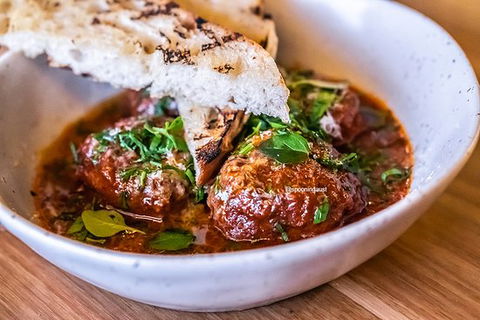 Paddock & Vine - New Castle Tourism 0