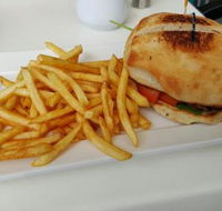 Vinnies Ristorante - Newcastle Accommodation