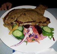 Cowra Services Club - Newcastle Accommodation