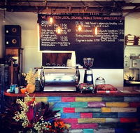 The Beach House Providore - Newcastle Accommodation