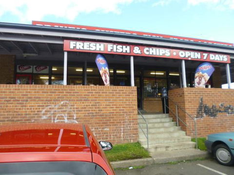 Aish's Seafood & Take-Away - New Castle Tourism 0