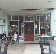 Gundagai Bakery - Newcastle Accommodation