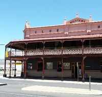 The Club Hotel Experience - Newcastle Accommodation