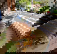 The Hilltop Store - Newcastle Accommodation