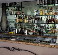 The Rocks Restaurant  Bar - New Castle Tourism