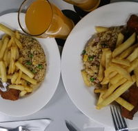 Leeton  District Bowling Club Restaurant - Newcastle Accommodation