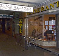 Pages on Pine Restaurant - Newcastle Accommodation