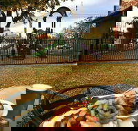 The Riverina Hotel Restaurant - Newcastle Accommodation