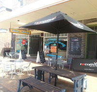 Tuck in Takeaway - Newcastle Accommodation