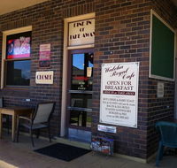 Walcha Royal Cafe - Newcastle Accommodation