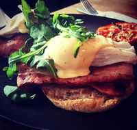 Caffe Cherry Beans - Newcastle Accommodation