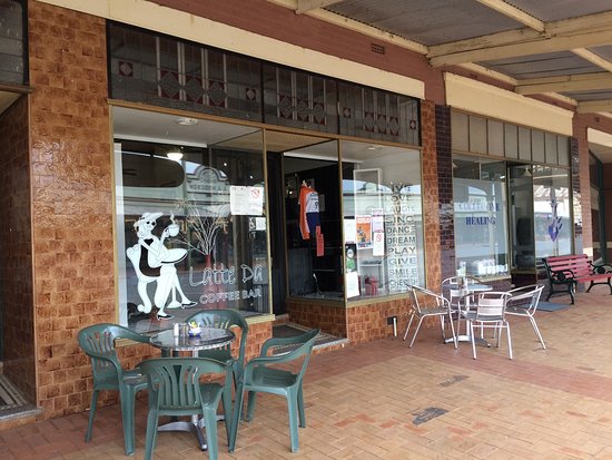 Lockhart NSW Newcastle Accommodation