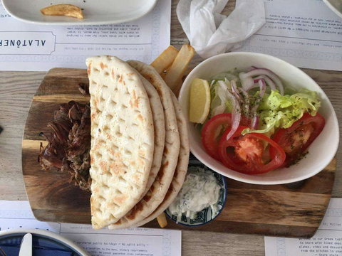 Alatonero - New Castle Tourism 0