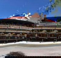 Ariah Park Hotel Dining  Bar - Newcastle Accommodation