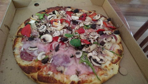 Carbone's Cafe - Newcastle Accommodation 0