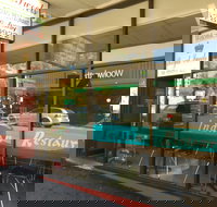 Royal Sweets - Pendle Hill - Newcastle Accommodation