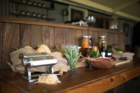 Long Table Cafe - New Castle Tourism 2