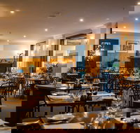 Deco Wine Bar and Restaurant - Newcastle Accommodation