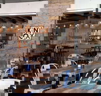 Knox Dining - Newcastle Accommodation