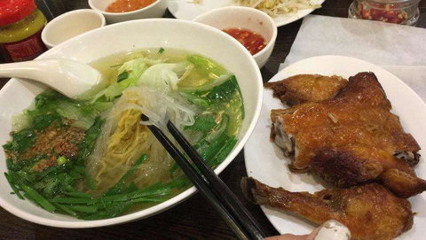 Phuong Nam Noodle House - Newcastle Accommodation 0