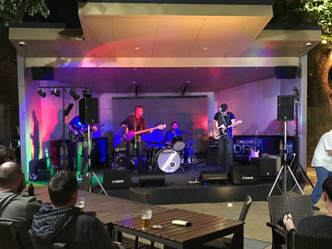 Swan Hill Club - Newcastle Accommodation 2