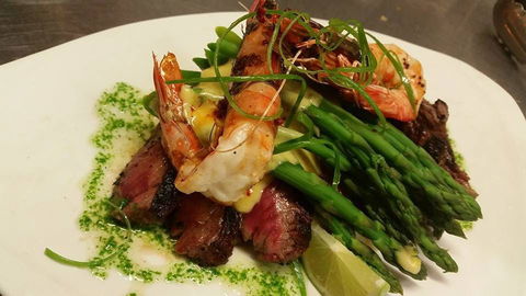 The Little Plate - Newcastle Accommodation 0