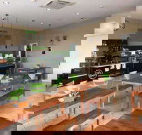 Cafe Bianco - Newcastle Accommodation