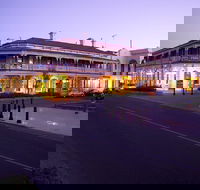 Jens Town Hall Hotel - Newcastle Accommodation