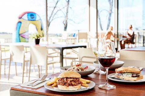 Wine Terrace And Cellar Door At Pt Leo Estate - New Castle Tourism 1