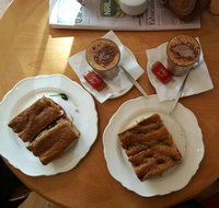 Splendid Sandwiches - Newcastle Accommodation