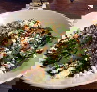 Gumdale Tavern - Newcastle Accommodation