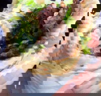 Gills  Grills - Newcastle Accommodation