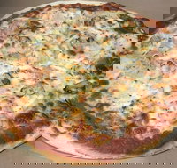 Pizza D'Oro - Newcastle Accommodation