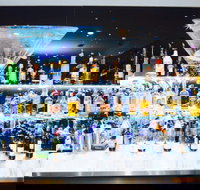 Seren8 Restaurant  Bar