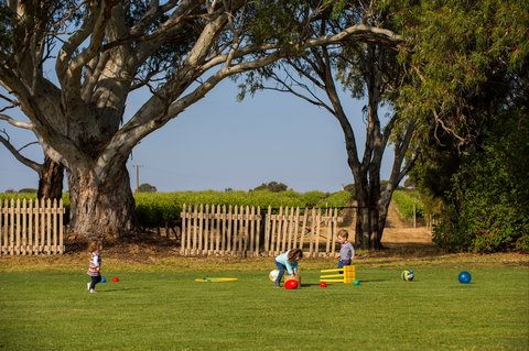 The Winehouse - Newcastle Accommodation 1