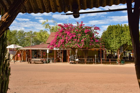 Daly Waters Historic Pub - New Castle Tourism 0