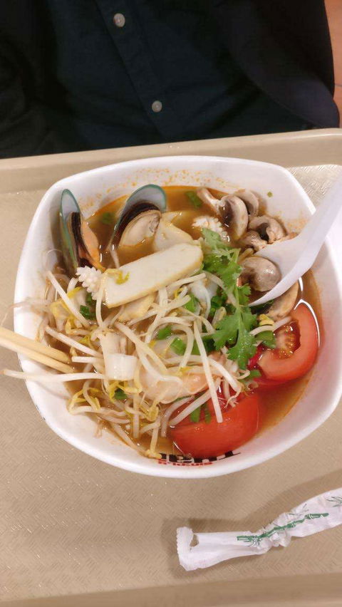 Simply Thai - Southbank - Newcastle Accommodation 0