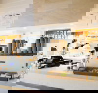 Beach Grill Cafe and Salt Bar - New Castle Tourism