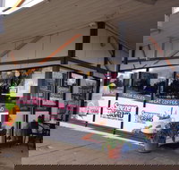 Squeeze  Grind Juice and Coffee Bar - Newcastle Accommodation