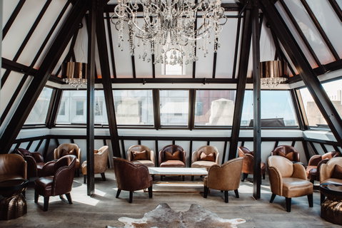 HENNESSY Rooftop Bar - Newcastle Accommodation 1