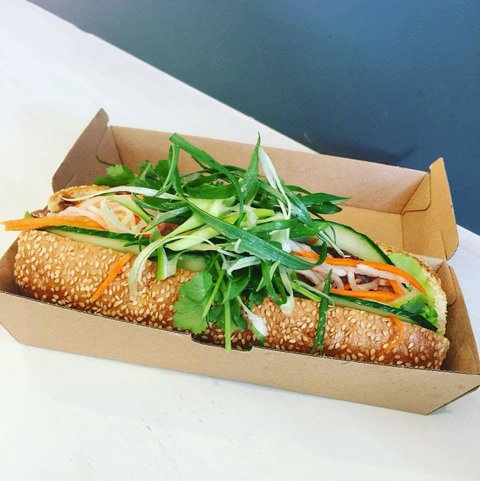 Lotus Leaf Asian Salads - Newcastle Accommodation 0