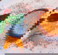 Man Mo - Newcastle Accommodation