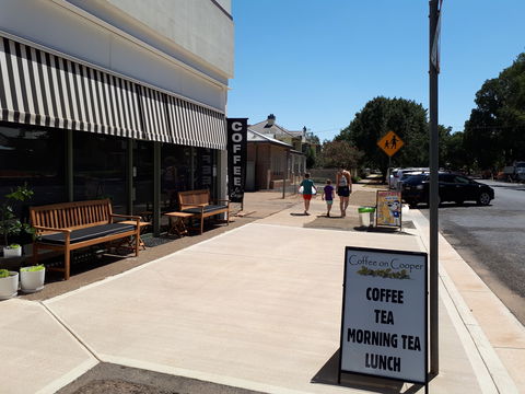 Coffee On Cooper - Newcastle Accommodation 1