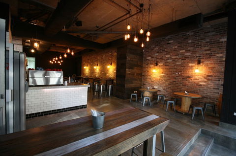 Mulberry Tree Cafe - New Castle Tourism 0