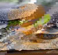 Bucking Bull - Midland