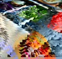 Gully Fish  Grill - Newcastle Accommodation