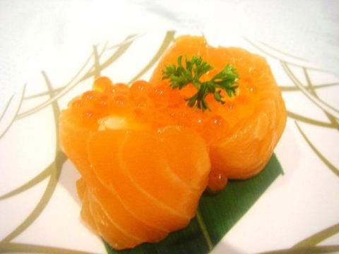 Sushi On James - Newcastle Accommodation 0