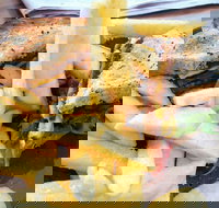 The Long Macc Bar Cafe - Newcastle Accommodation